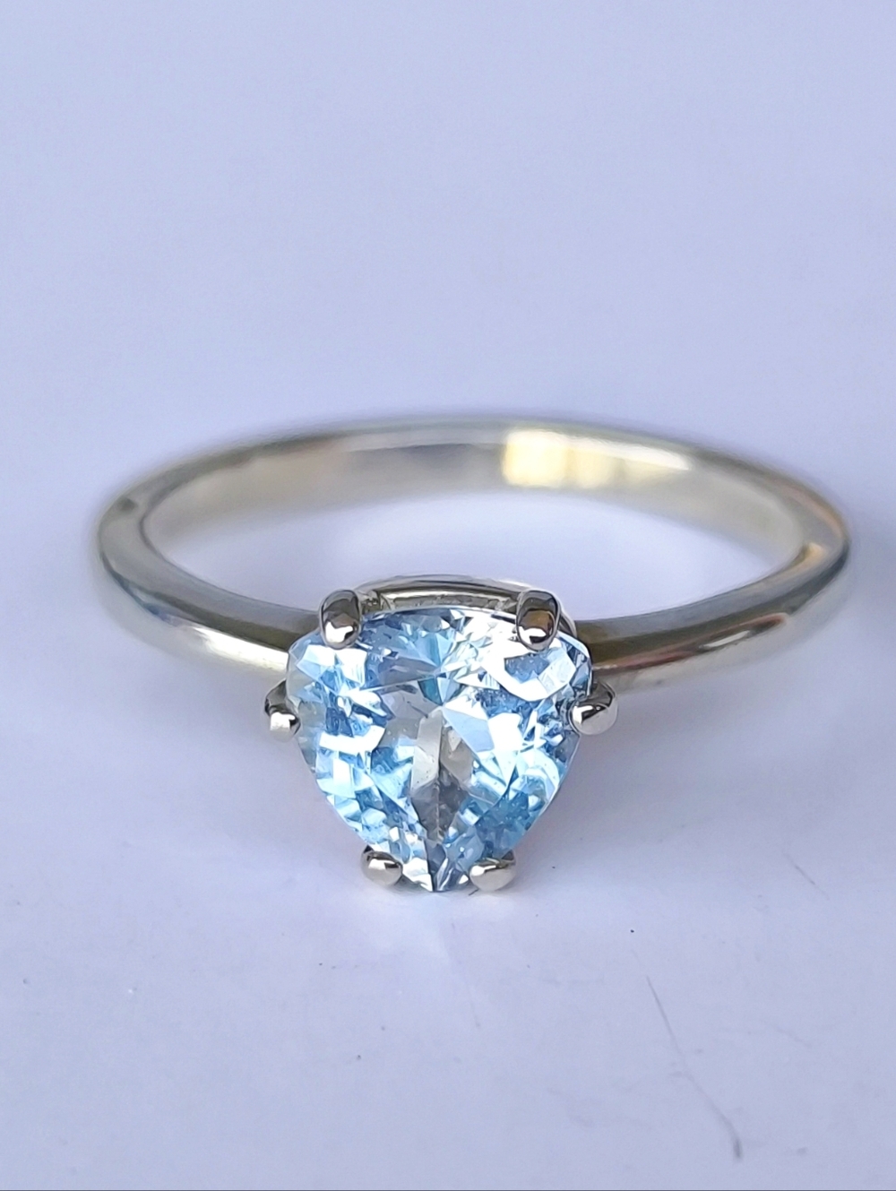 Natural Trillion Blue Aquamarine In Solid White Gold Stackable Ring Size 6.75
